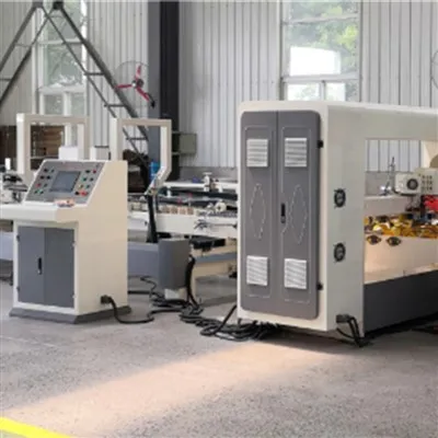 Poate o mașină de pliat carton să plieze cartonul ondulat?